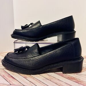 Dr Martens Favilla Pebbled Leather Tassel Loafers Womens 7 Black Shoes Heeled